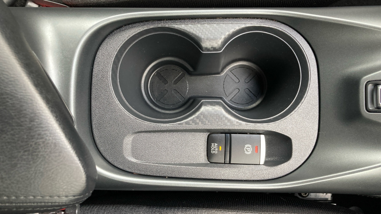 Nissan Juke 1.0 DiG-T N-Connecta 5dr Petrol Hatchback